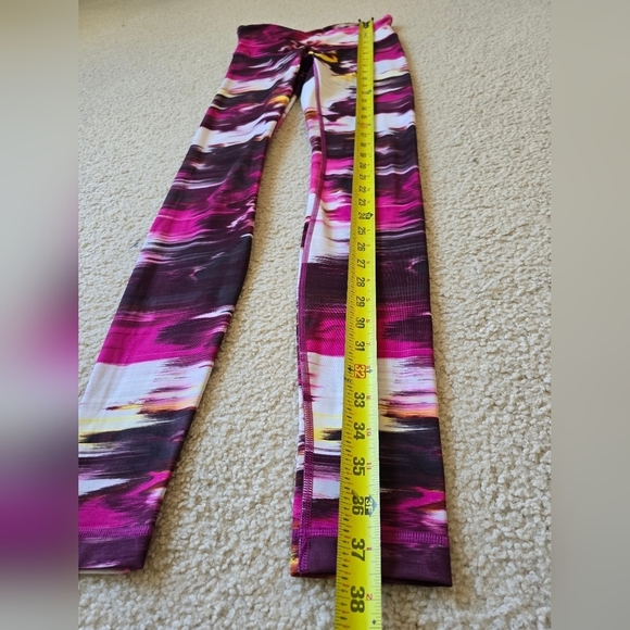 Lululemon Speed Tight IV Full-On Luxtreme Pigment Wind Berry Rumble Multi Size 4 - Picture 5 of 10